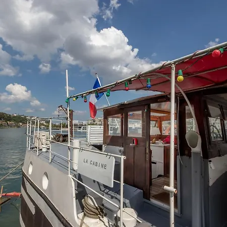 Charmante Dans Péniche Avec Terrasse Privée Et Vue Imprenable La Mulatiere