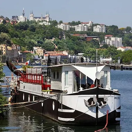 Charmante Dans Peniche Avec Terrasse Privee Et Vue Imprenable